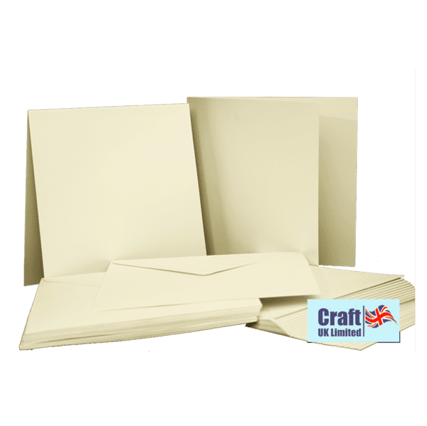 CRAFT UK Ivory Straight Edged Cards and Envelopes